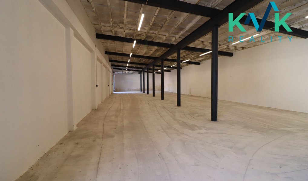 Pronájem skladovacích prostor 450 m², Karlovy Vary – náhled fotky 6