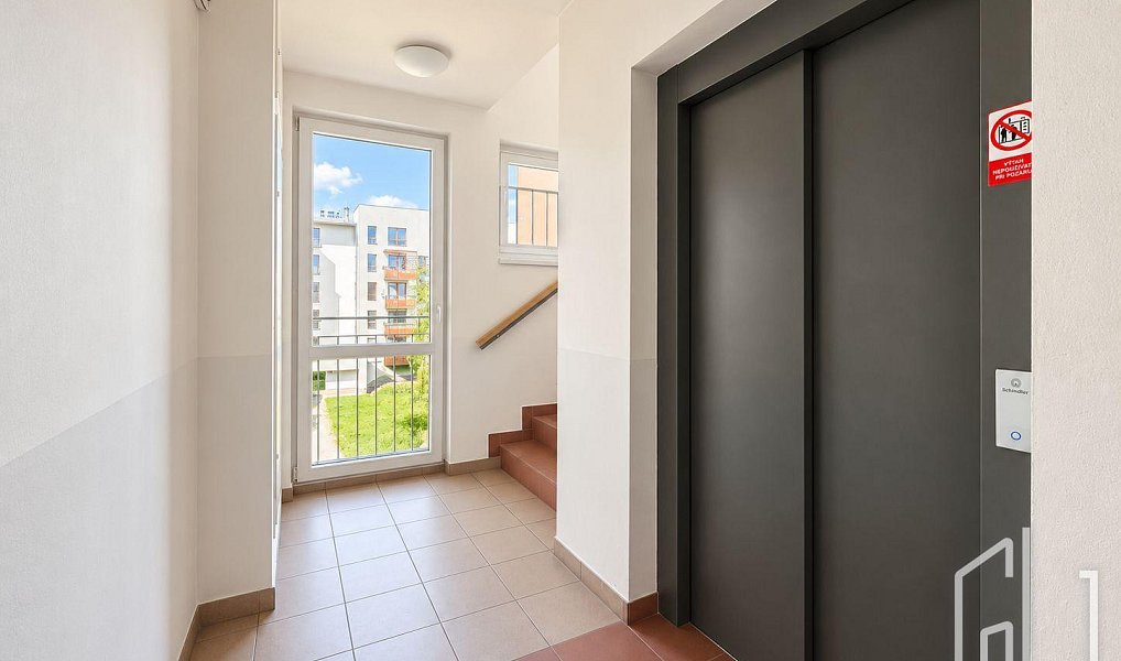 Prodej bytu 3+kk 94 m², Praha – náhled fotky 20