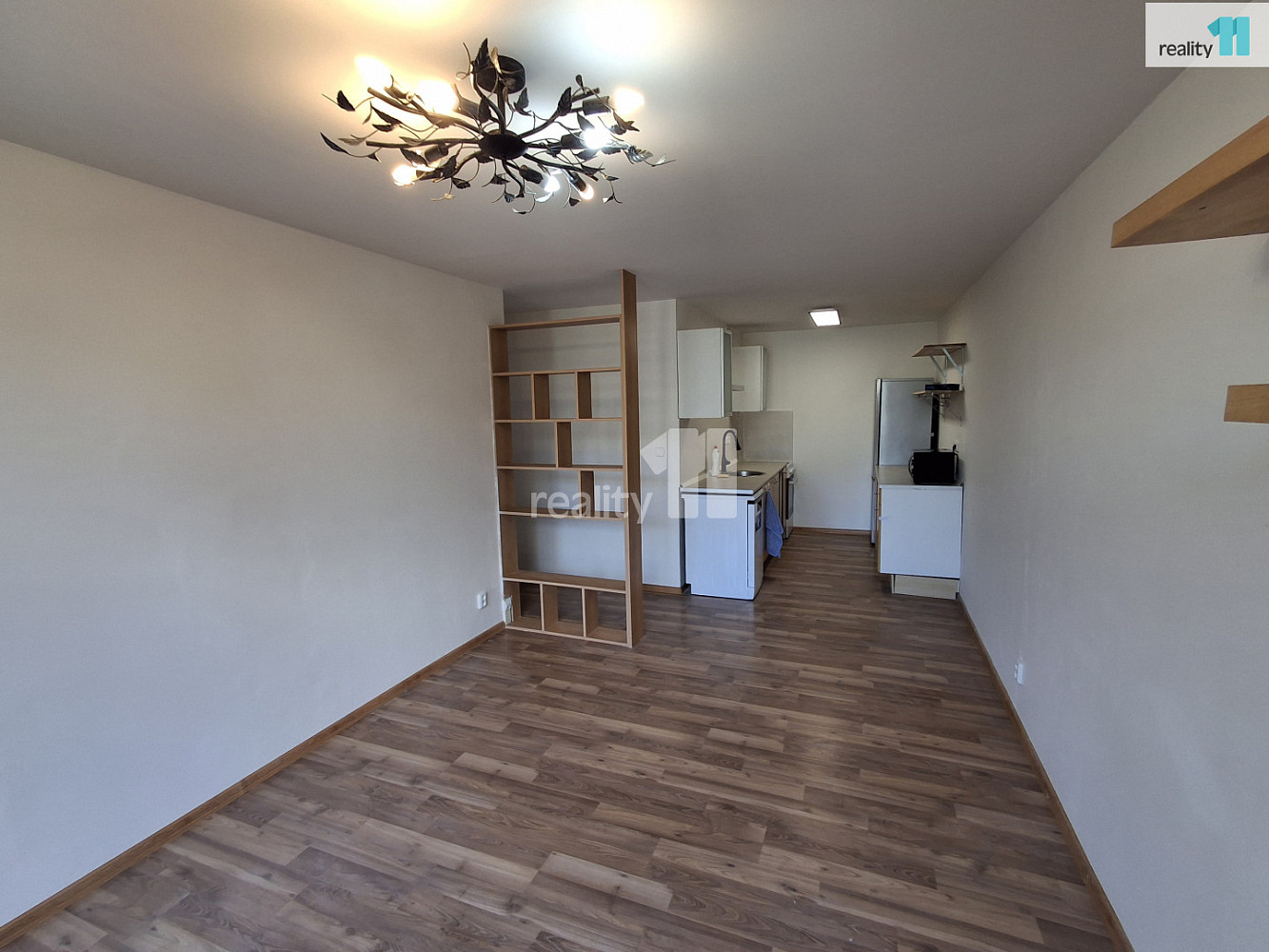 Pronájem bytu 2+kk 48 m² — photo 2