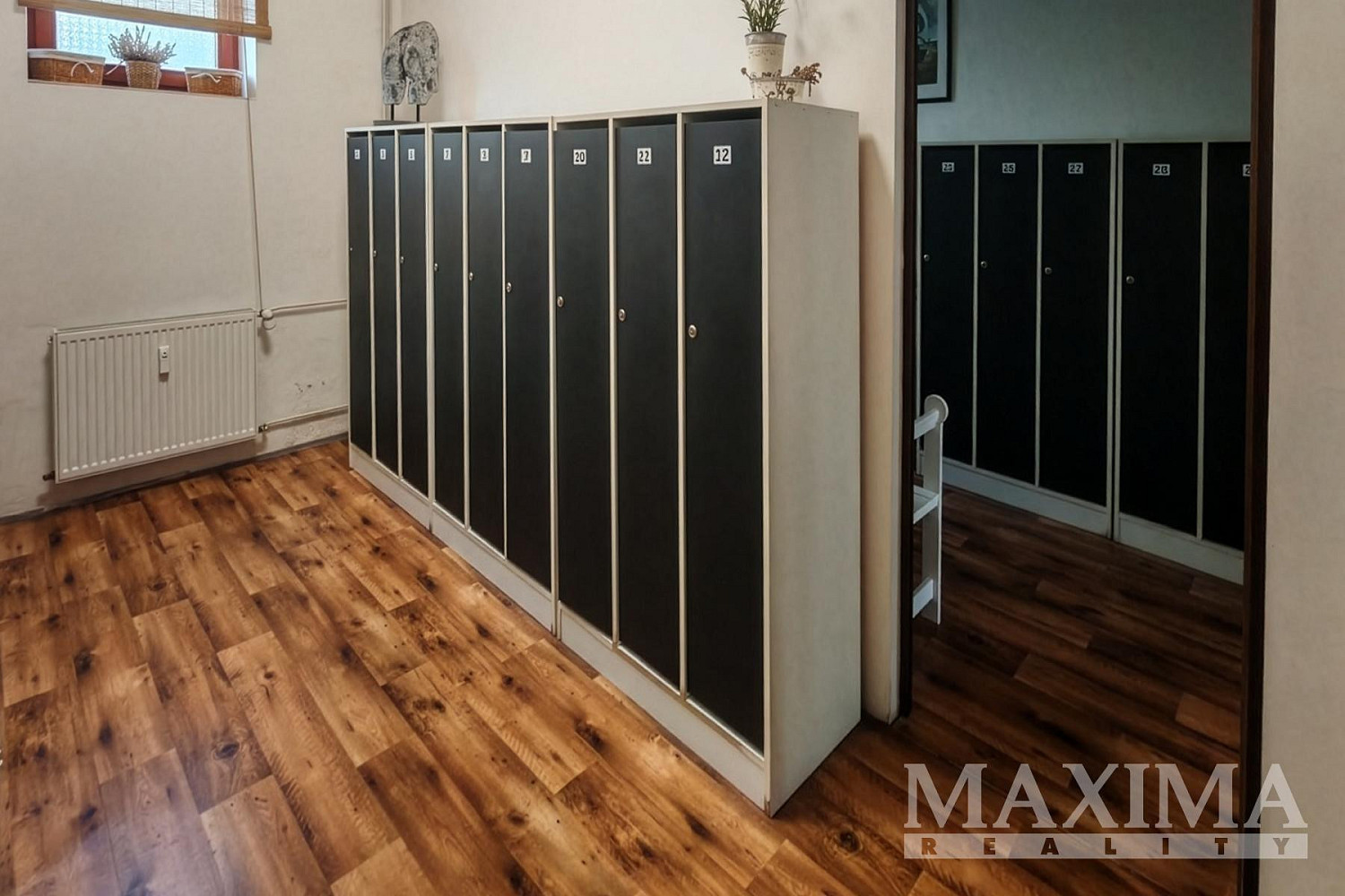 Pronájem kanceláře 228 m² – fotografie 3