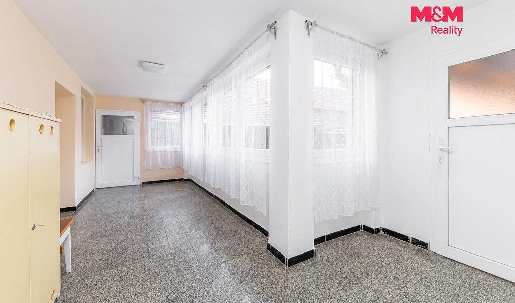 Prodej domu 120 m² s pozemkem 2 344 m², Lažany – náhled fotky 13