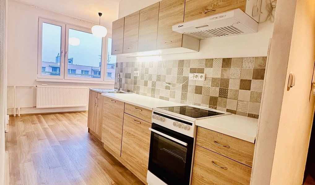 Pronájem bytu 2+1 63 m², Strakonice – náhled fotky 11