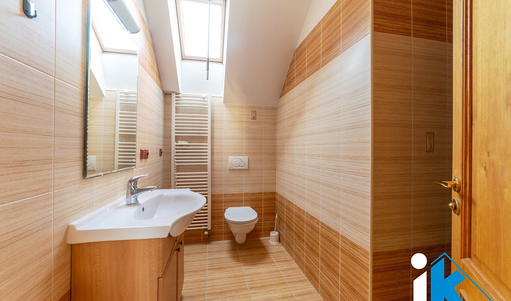 Prodej vily 198 m² s pozemkem 1 150 m², Prostějov – náhled fotky 17