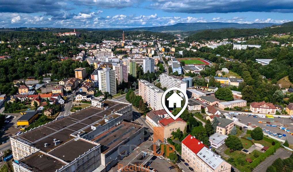 Prodej domu 1 200 m² s pozemkem 381 m², Náchod – náhled fotky 6