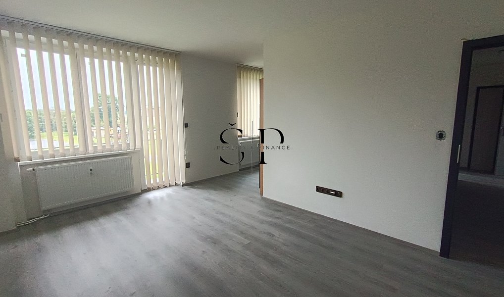 Pronájem bytu 2+kk 48 m², Nová Ves – náhled fotky 3