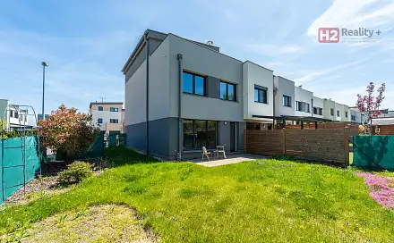 Prodej domu 170 m² s pozemkem 311 m², Rajhradská, Praha 9 - Horní Počernice