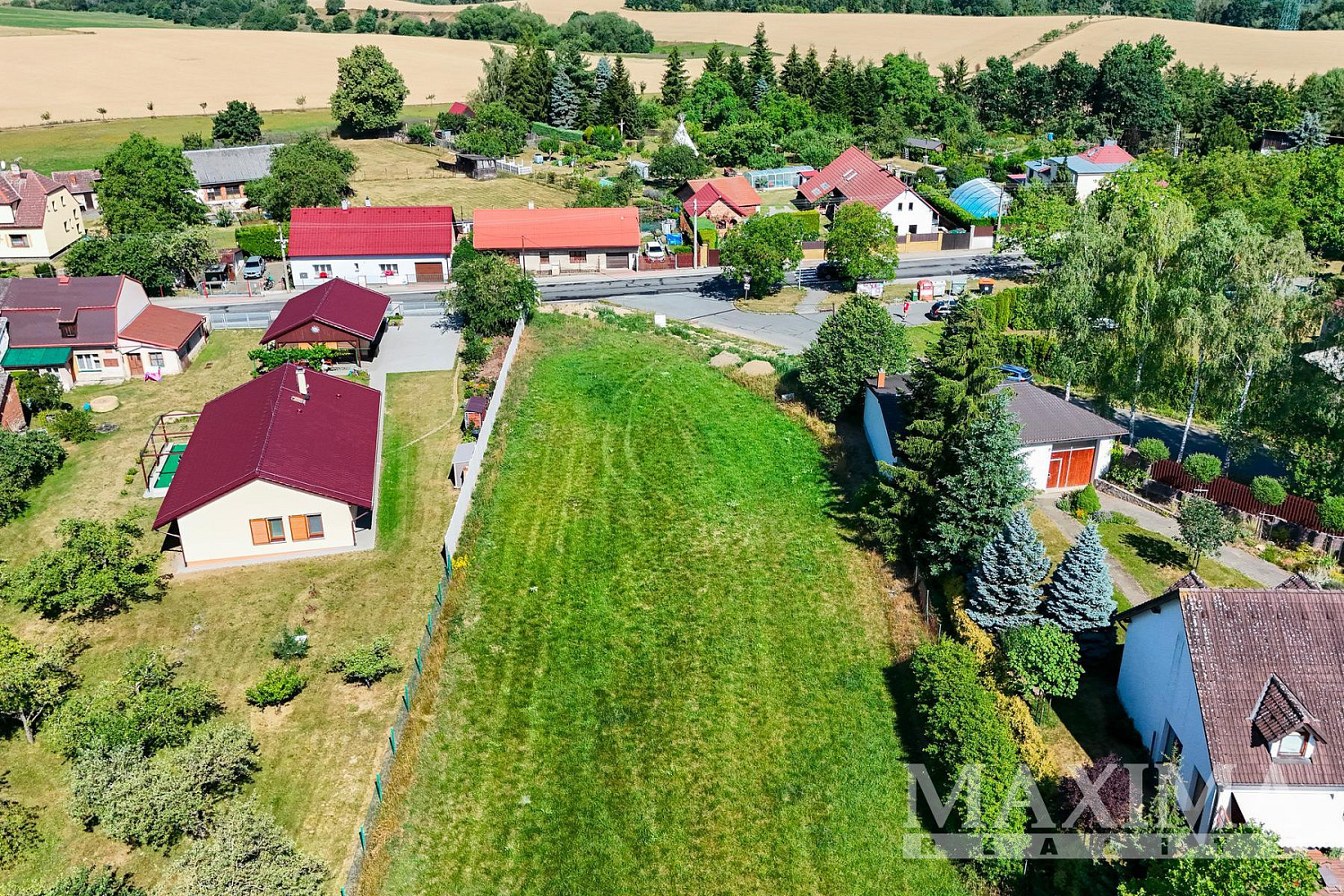Pozemek o ploše 750 m² - Divišov, Divišov - View 2