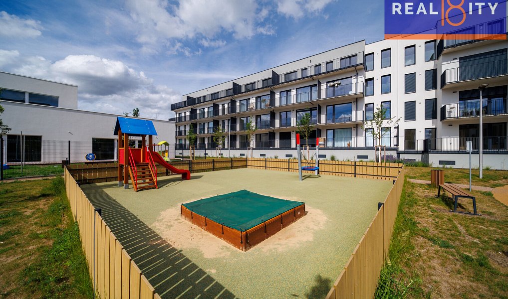 Prodej bytu 2+kk 50 m², Kladno – náhled fotky 13