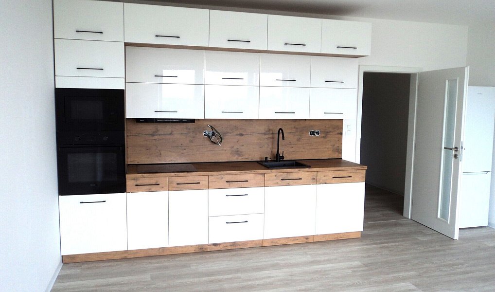 Pronájem bytu 1+kk 51 m², Velké Přílepy – náhled fotky 2