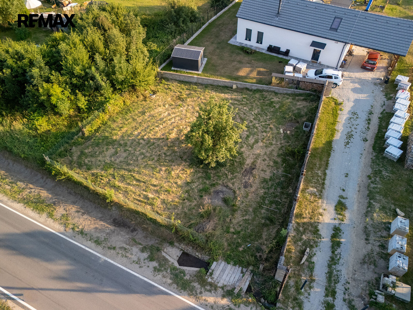 Prodej stavebního pozemku 445 m² – fotografie 5