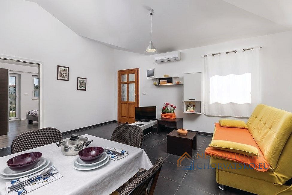 Prodej domu 531 m² s pozemkem 1 250 m² - View 6