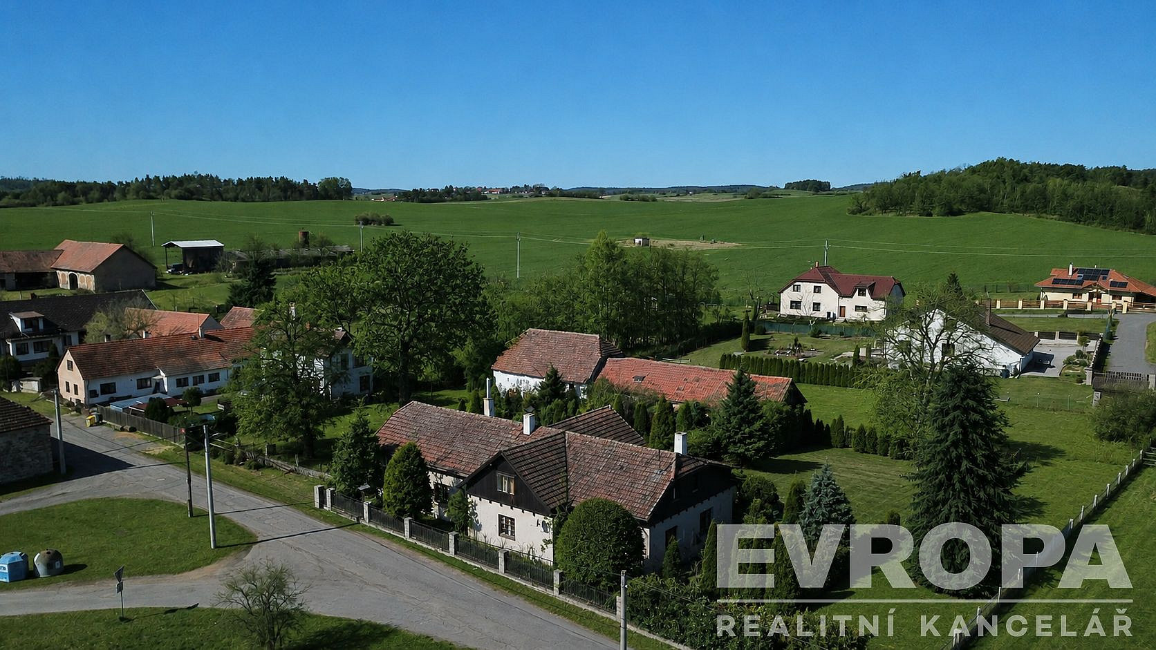 Prodej domu 780 m² s pozemkem 5 958 m²