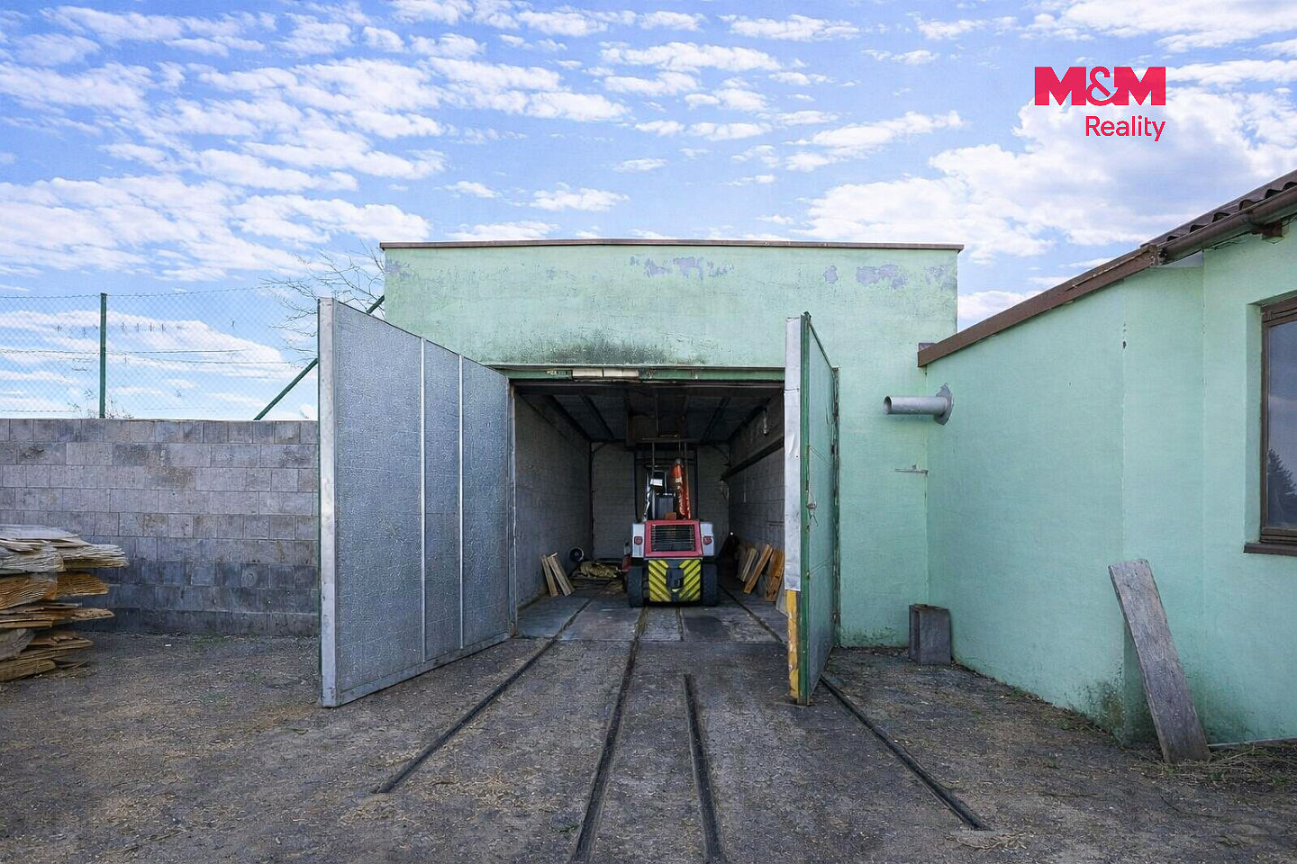 Pronájem výrobních prostor 1 030 m² – fotografie 4