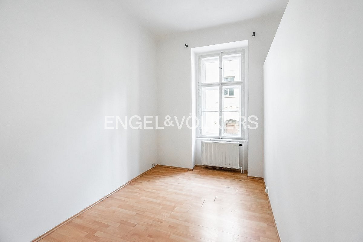 Pronájem bytu 4+kk 113 m² – fotografie 5