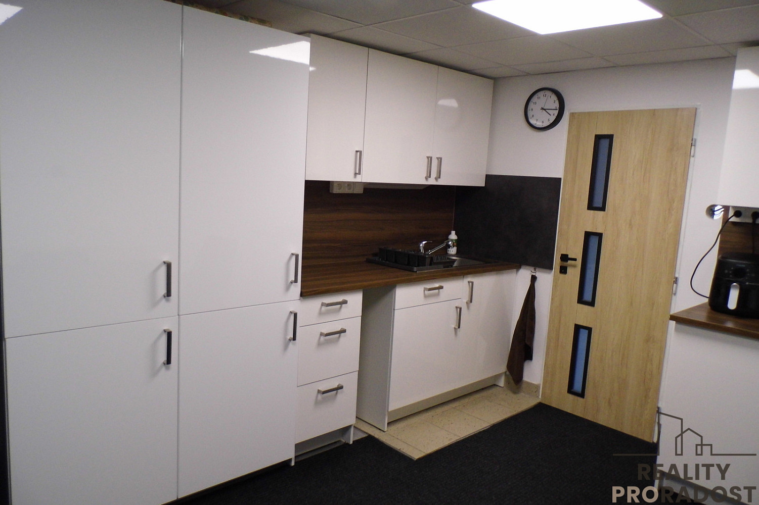 Pronájem bytu 1+kk 35 m² — photo 3