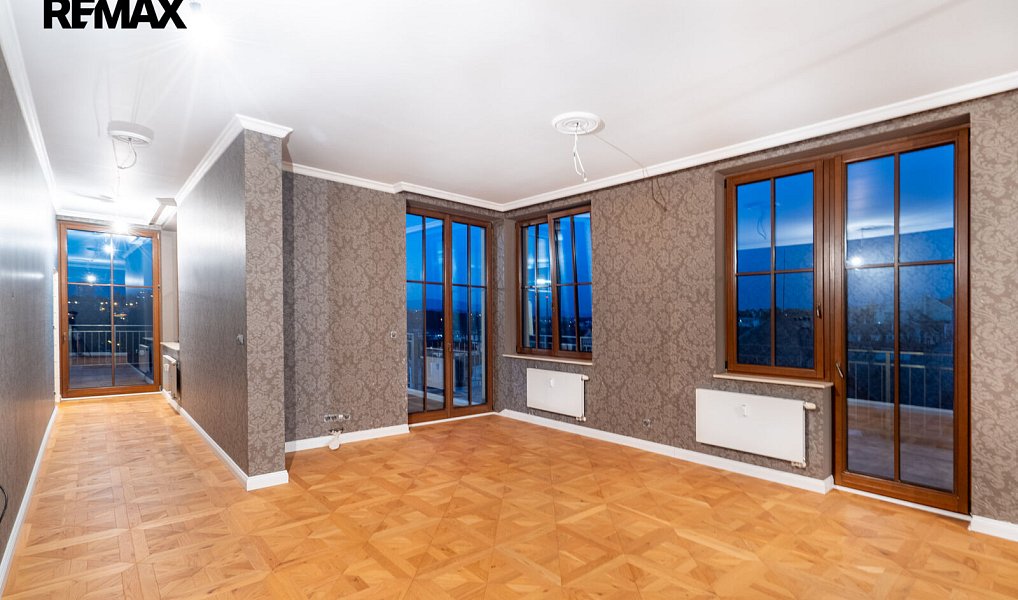 Prodej bytu 6+kk 537 m², Karlovy Vary – náhled fotky 11