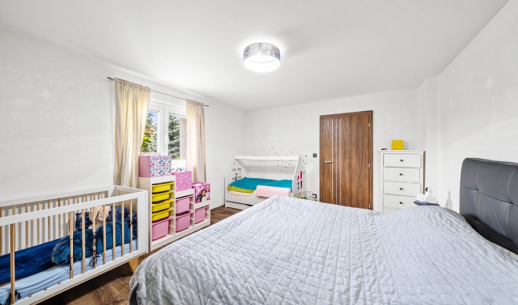 Prodej domu 56 m² s pozemkem 1 044 m², Tišice – náhled fotky 4