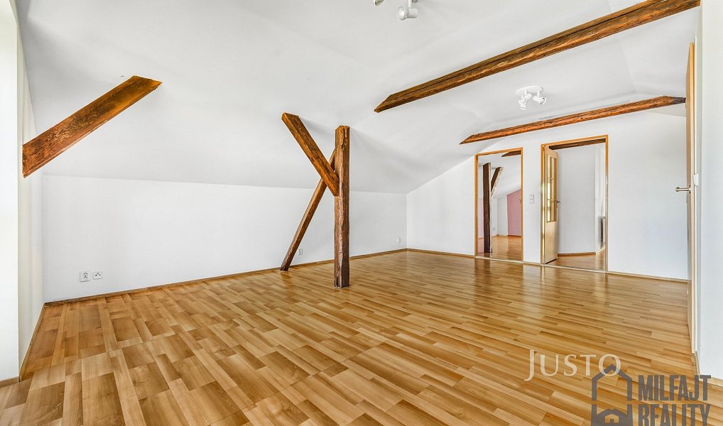 Prodej domu 145 m² s pozemkem 360 m², Vlastibořice – náhled fotky 10
