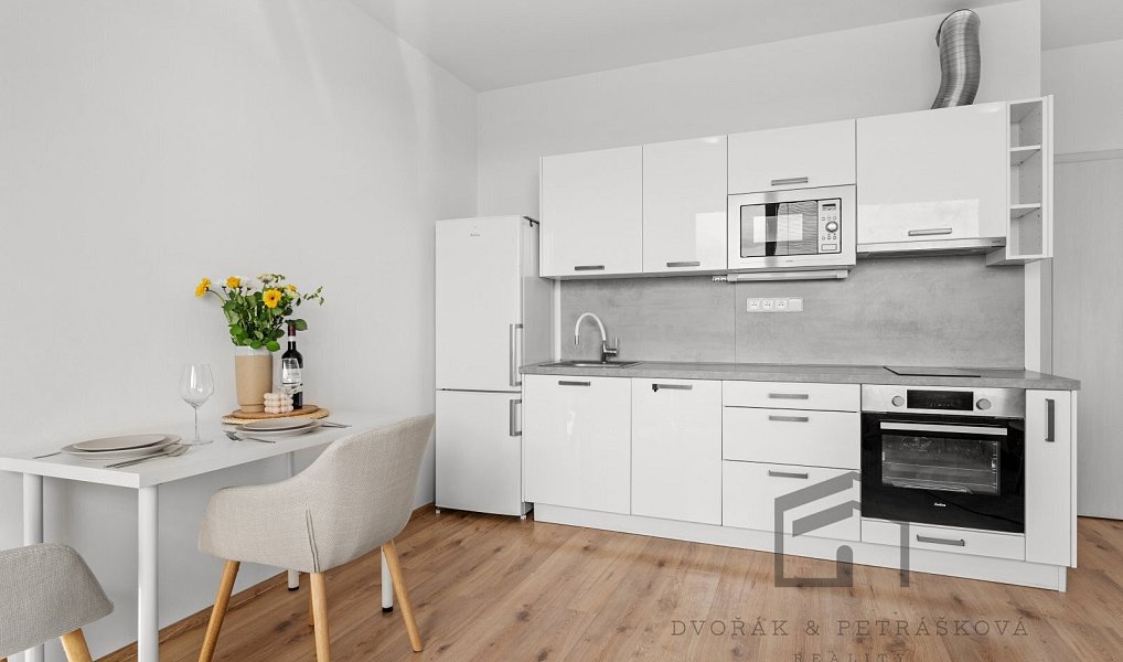 Prodej bytu 1+kk 30 m², Praha – náhled fotky 5