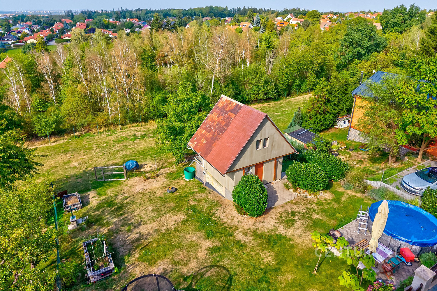 Prodej stavebního pozemku 2 003 m² – fotografie 2