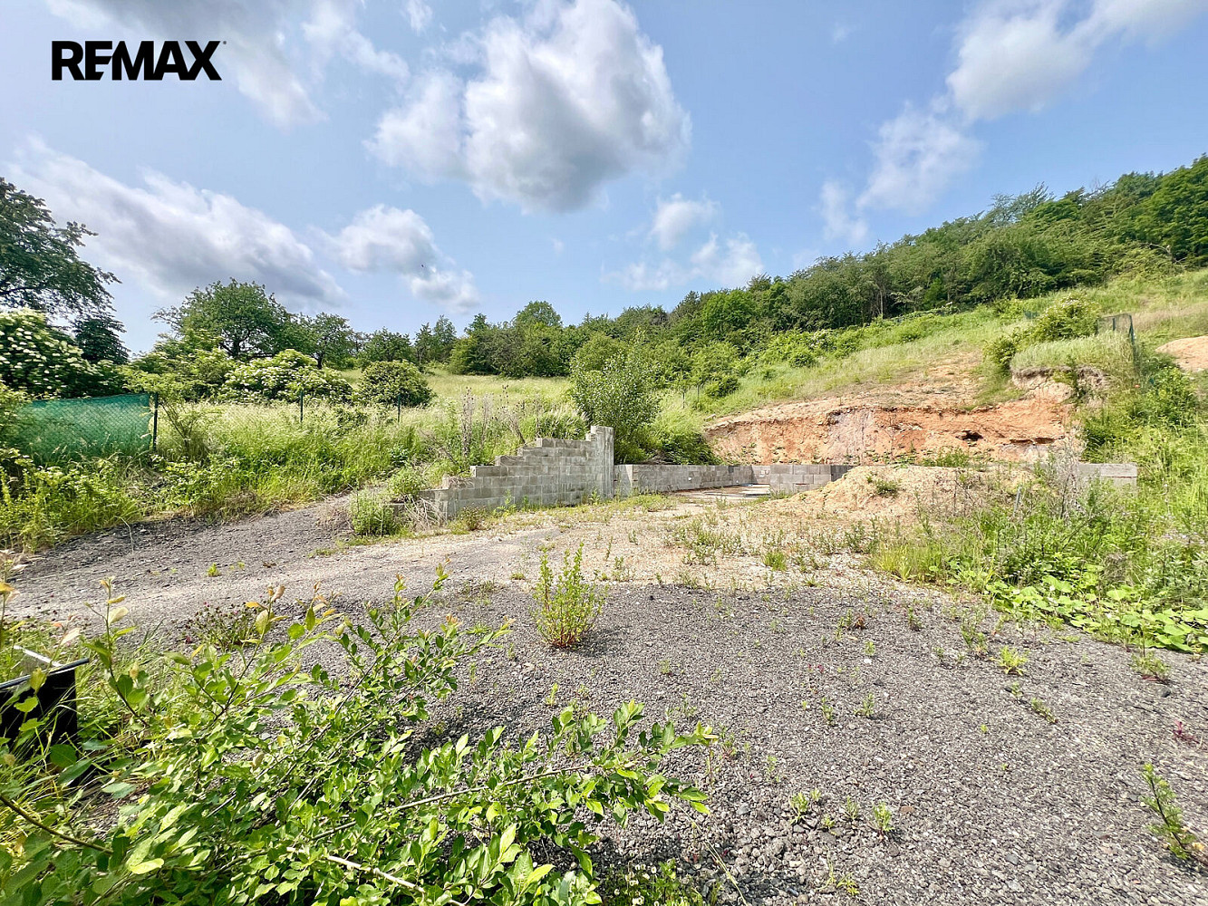 Prodej stavebního pozemku 1 497 m² – fotografie 5