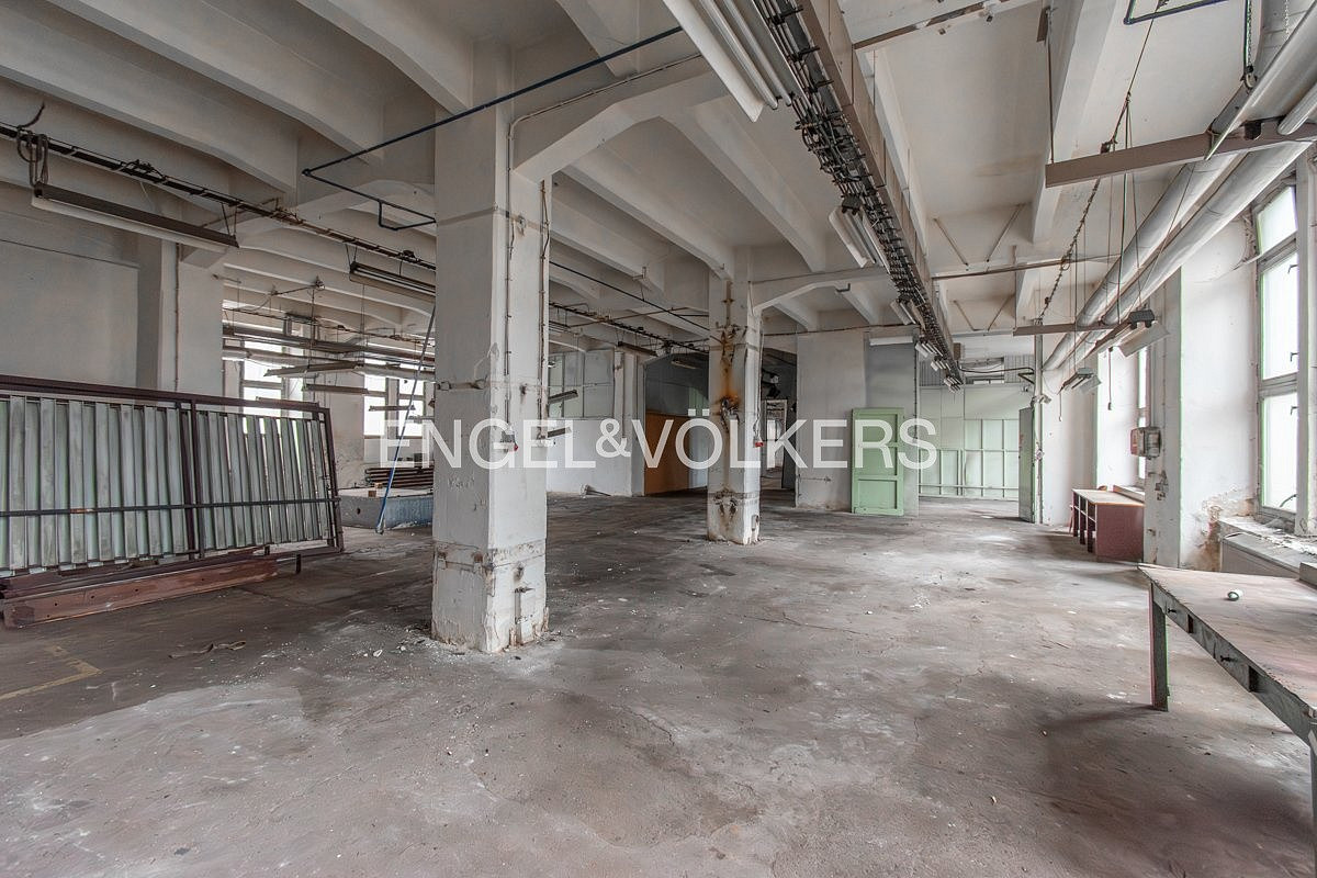 Pronájem skladovacích prostor 1 040 m² – fotografie 4
