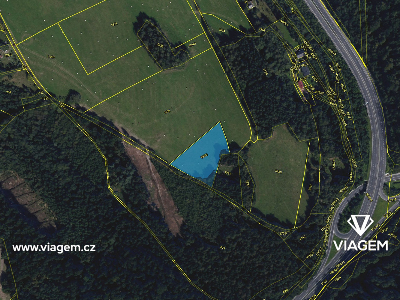 Prodej pole 2 500 m² – fotografie 4