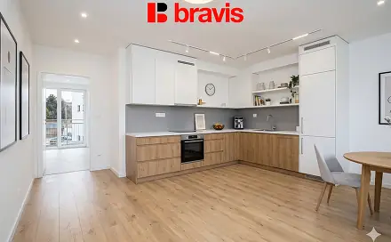 Prodej bytu 2+kk 65 m², Charbulova, Brno - Černovice