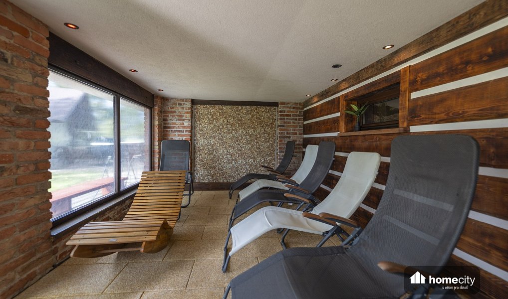 Prodej ubytovacího objektu 670 m², Hlinsko – náhled fotky 16
