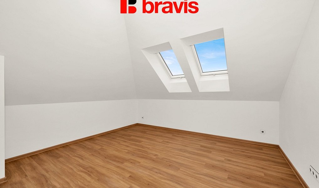 Pronájem bytu 4+kk 89 m², Rosice – náhled fotky 3