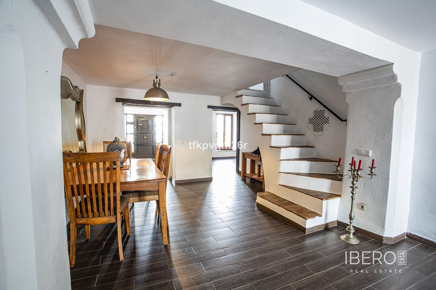 Prodej domu 202 m² s pozemkem 136 m²