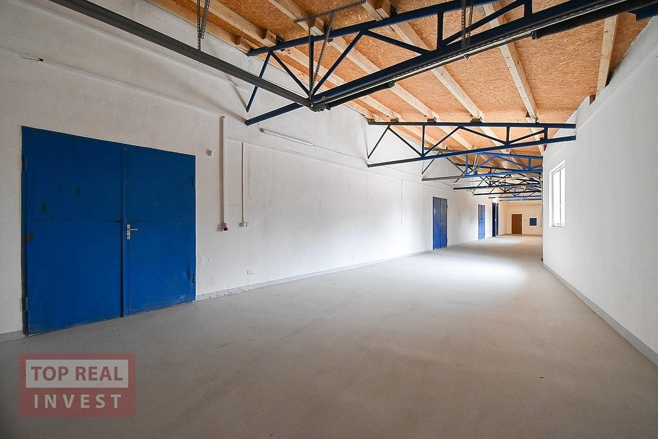 Pronájem skladovacích prostor 889 m² – fotografie 4