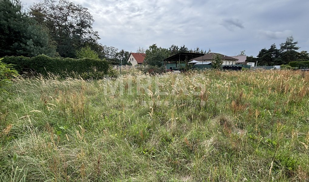 Prodej stavebního pozemku 2 111 m², Jiřice – náhled fotky 11