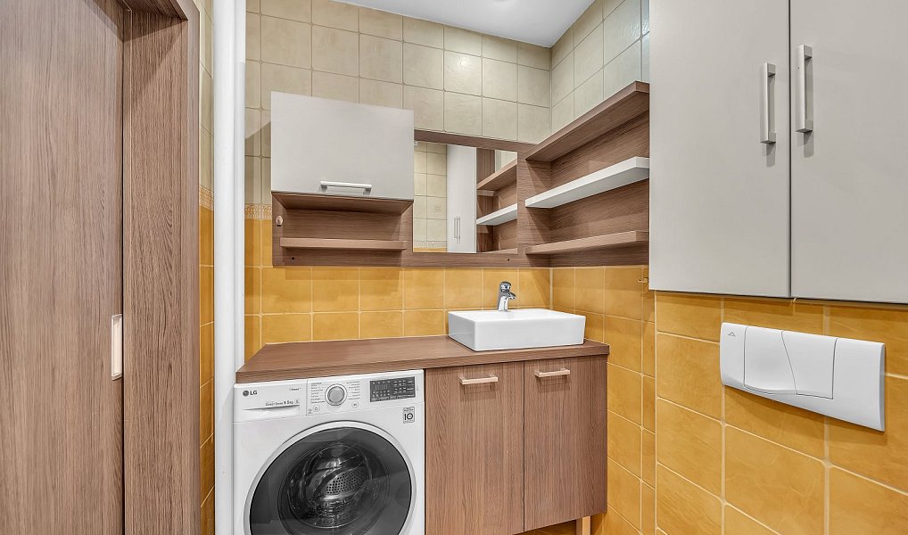 Prodej bytu 3+1 64 m², Trutnov – náhled fotky 15