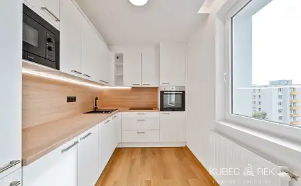 Prodej bytu 3+1 67 m²