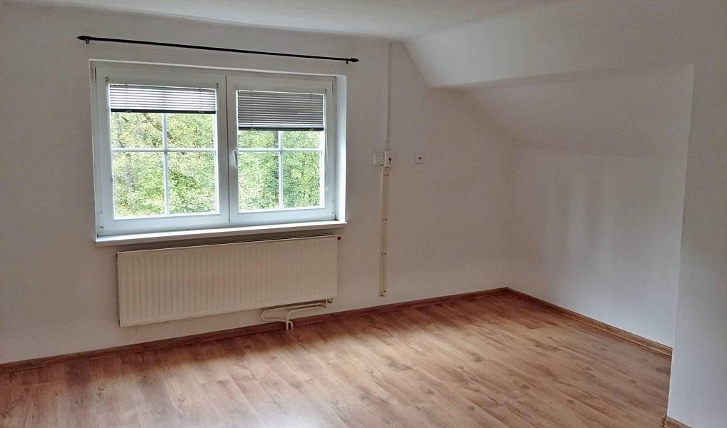 Pronájem bytu 2+1 57 m², Křemže – náhled fotky 5