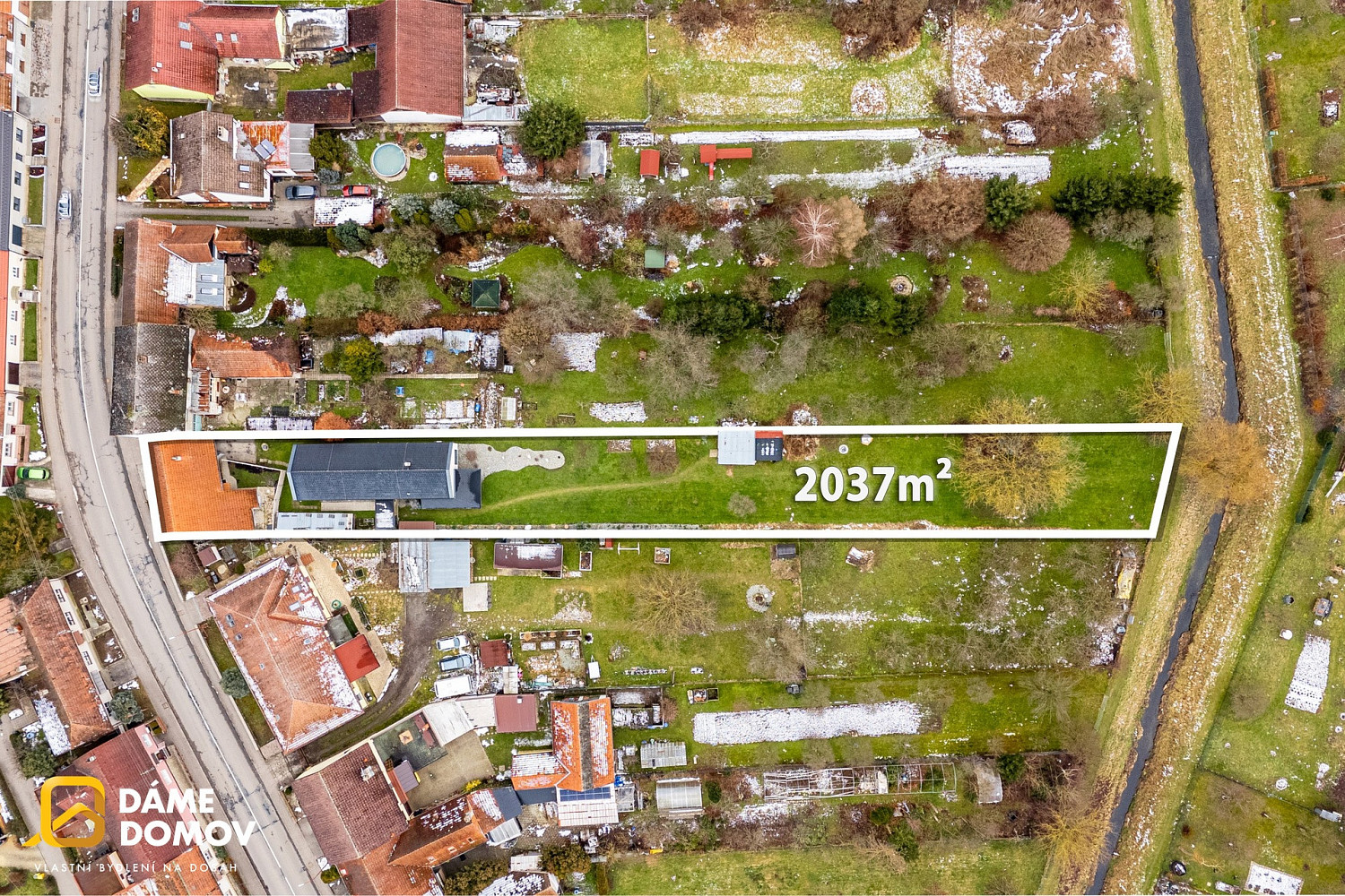 Prodej domu 225 m² s pozemkem 2 037 m²