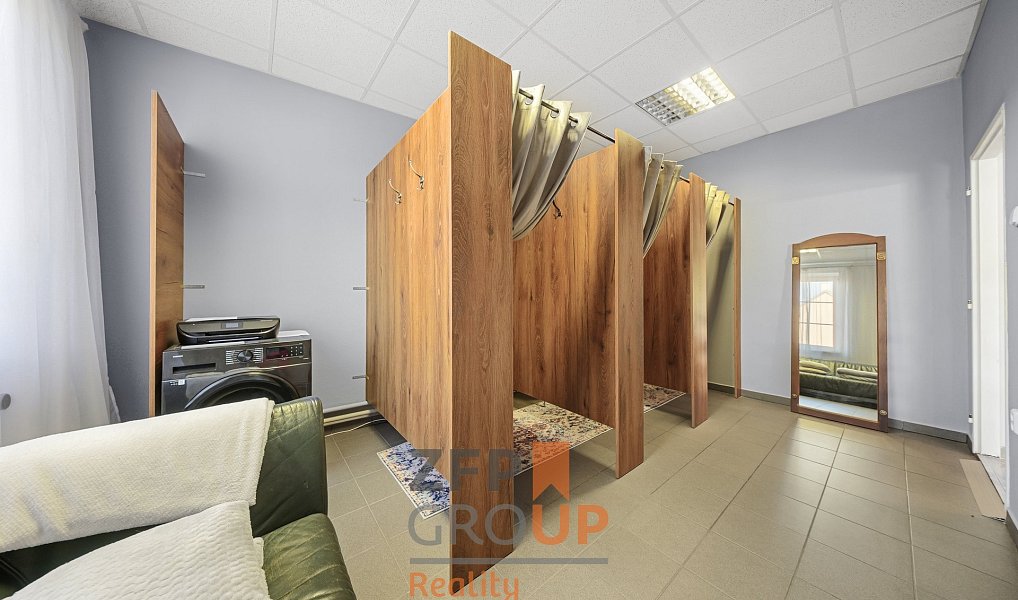 Prodej obchodních prostor 417 m², Brno – náhled fotky 40