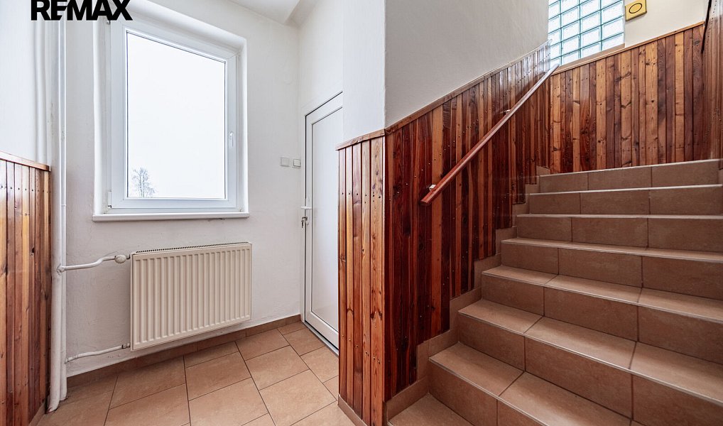 Prodej domu 200 m² s pozemkem 3 180 m², Blatno – náhled fotky 16