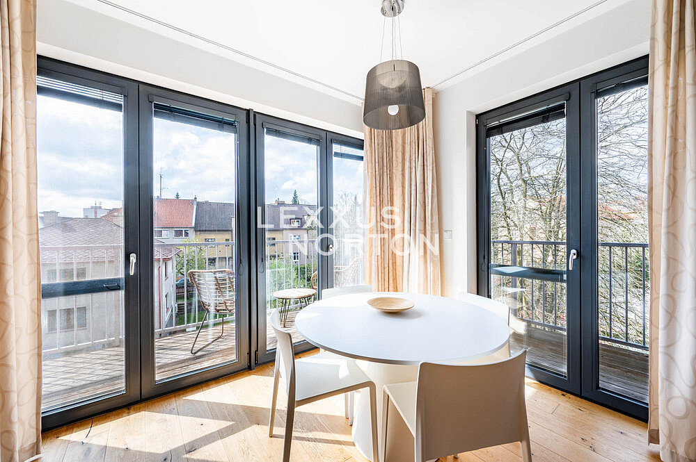 Pronájem bytu 3+kk 93 m² — photo 5