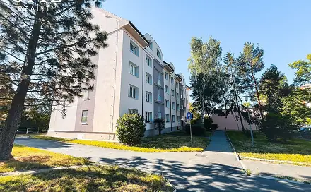 Prodej bytu 3+1 78 m², Lesní, Plzeň - Doubravka