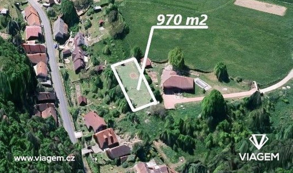 Prodej zahrady 970 m², Církvice – náhled fotky 3