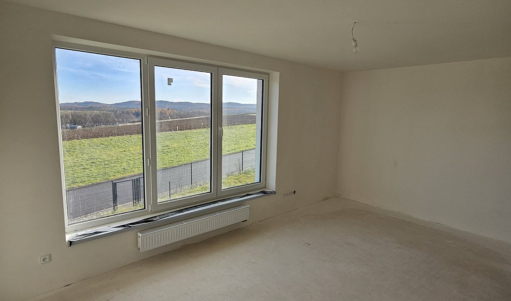 Prodej domu 135 m² s pozemkem 177 m², Stará Huť – náhled fotky 8
