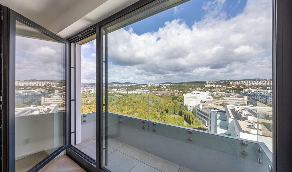 Pronájem bytu 2+kk, 65 m², Černá Pole - Brno-město, Brno