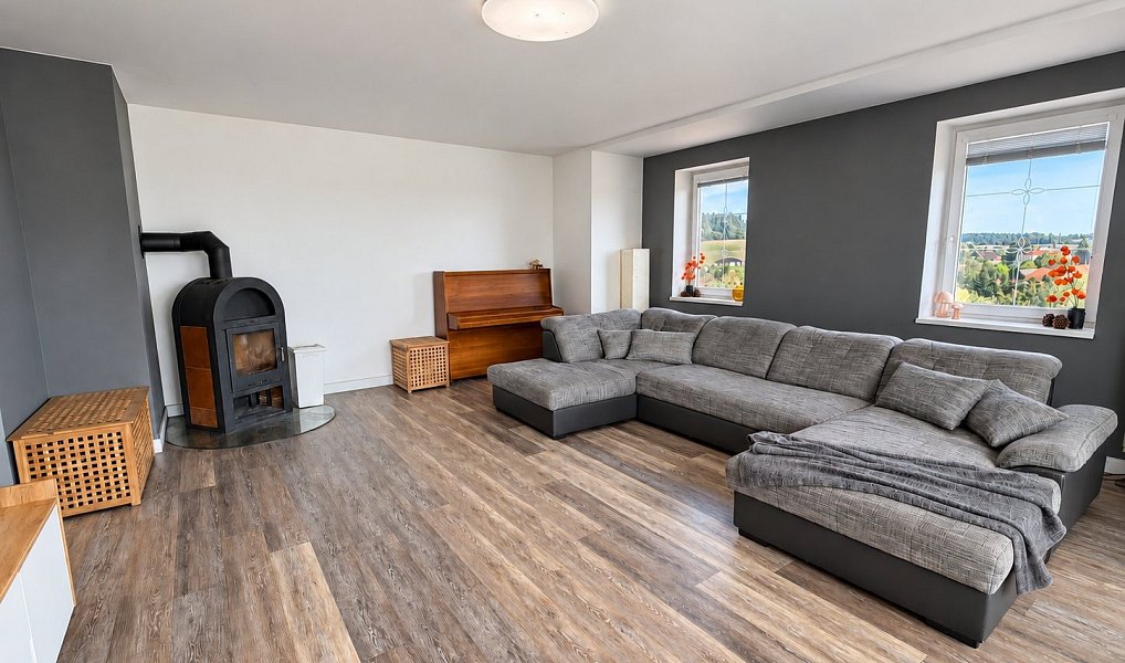 Prodej domu 330 m² s pozemkem 2 279 m², Kojetice – náhled fotky 8