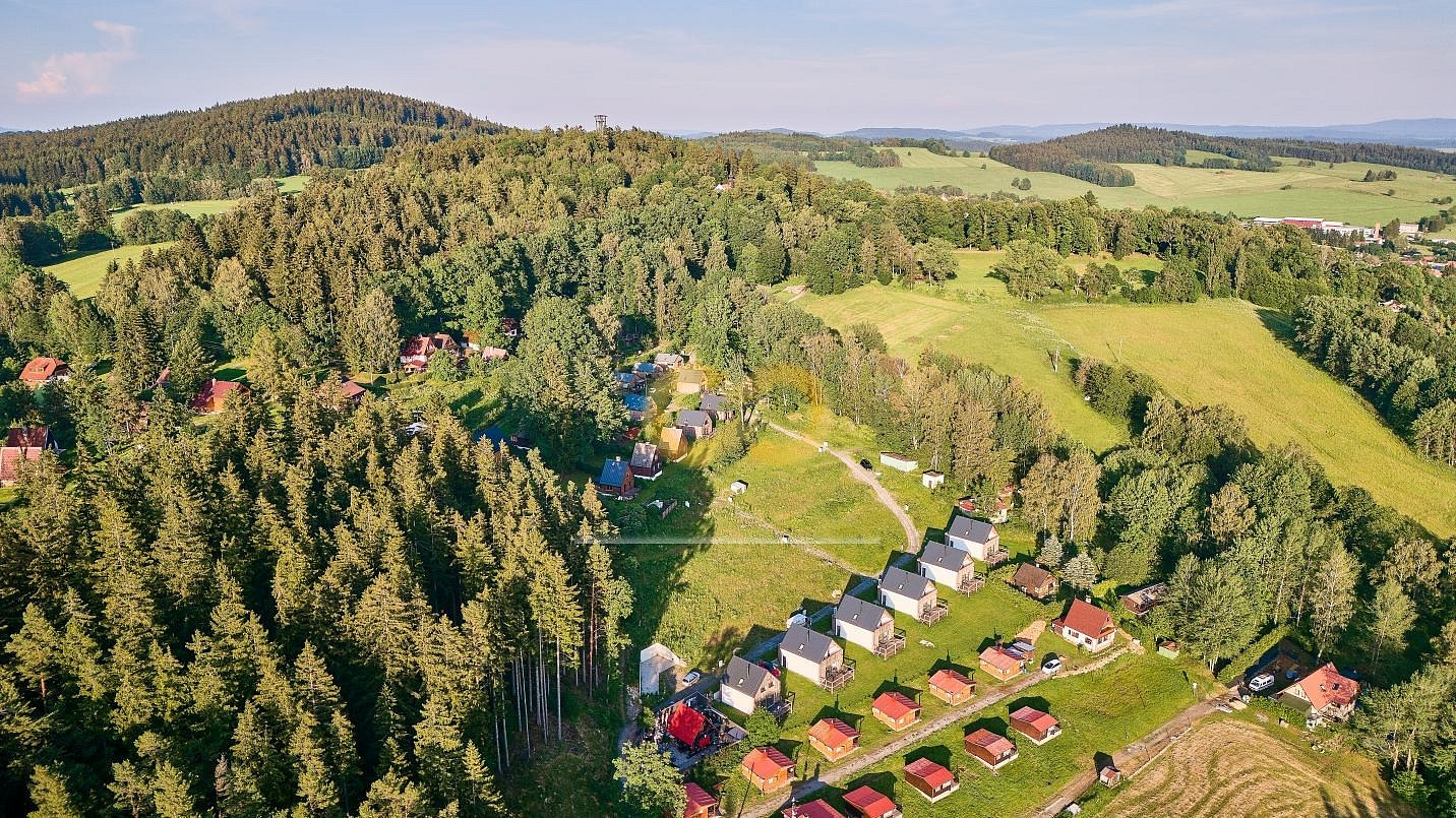 Prodej stavebního pozemku 340 m² – fotografie 3