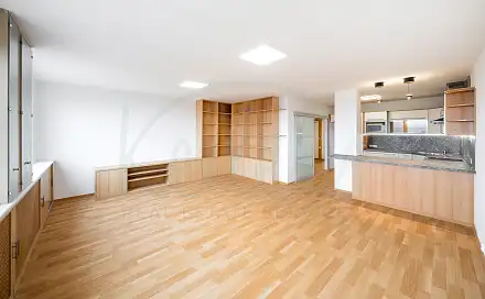 Pronájem bytu 3+kk 93 m²