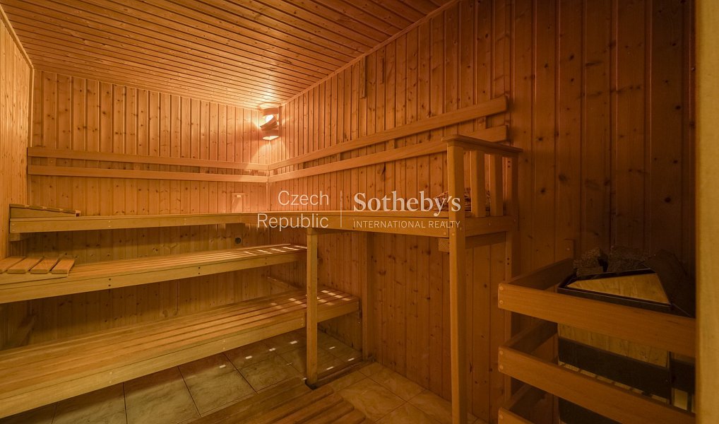 Prodej domu 609 m² s pozemkem 2 267 m², Vestec – náhled fotky 19