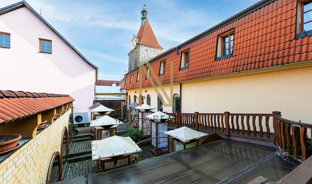 Pronájem obchodních prostor 140 m², Domažlice – náhled fotky 3