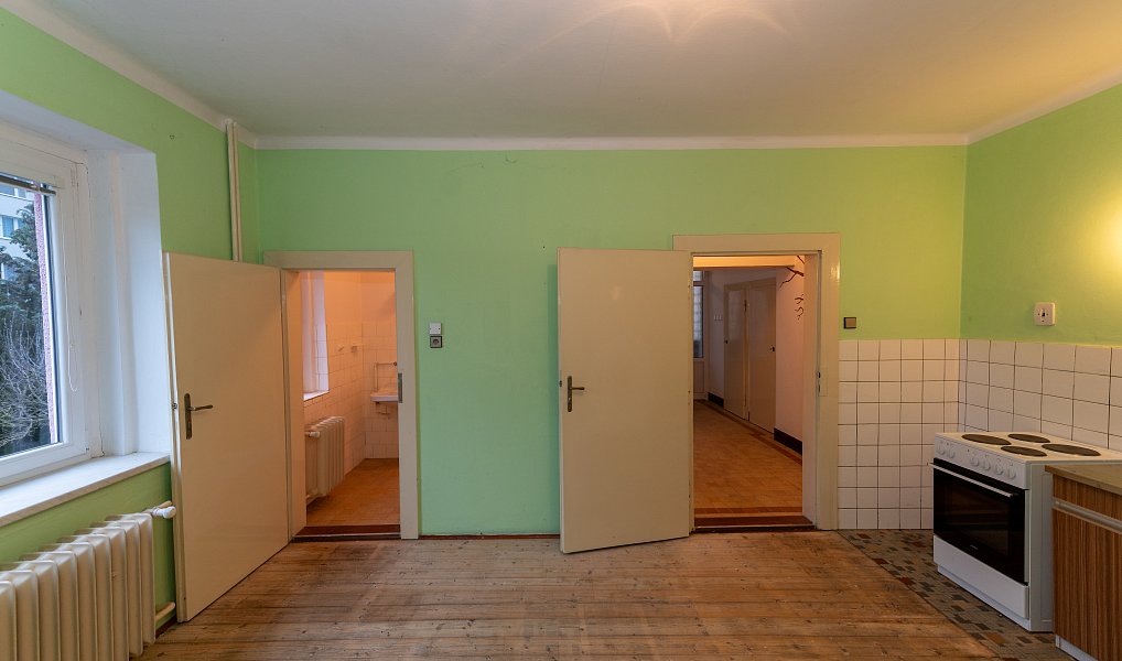 Prodej domu 248 m² s pozemkem 548 m², Strakonice – náhled fotky 8